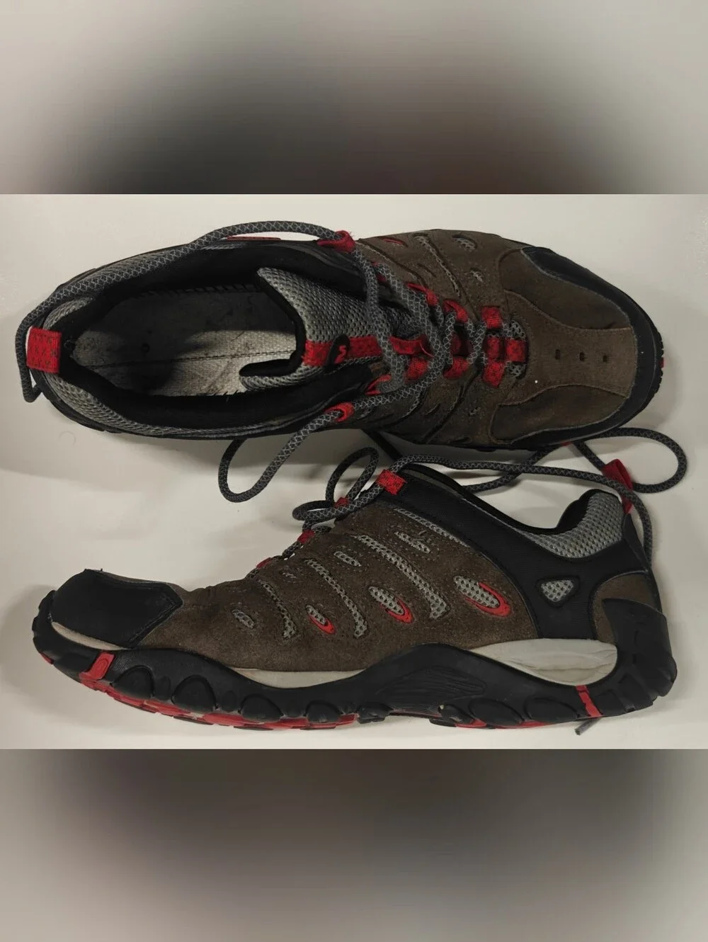 Merrell men trail